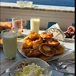 Δωμάτια σε οικογενειακή κατοικία Majka