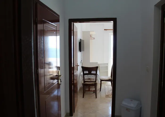 Majka Δωμάτια σε οικογενειακή κατοικία *